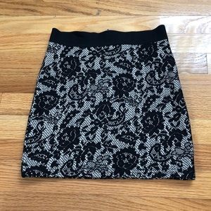 Lace Mini Skirt